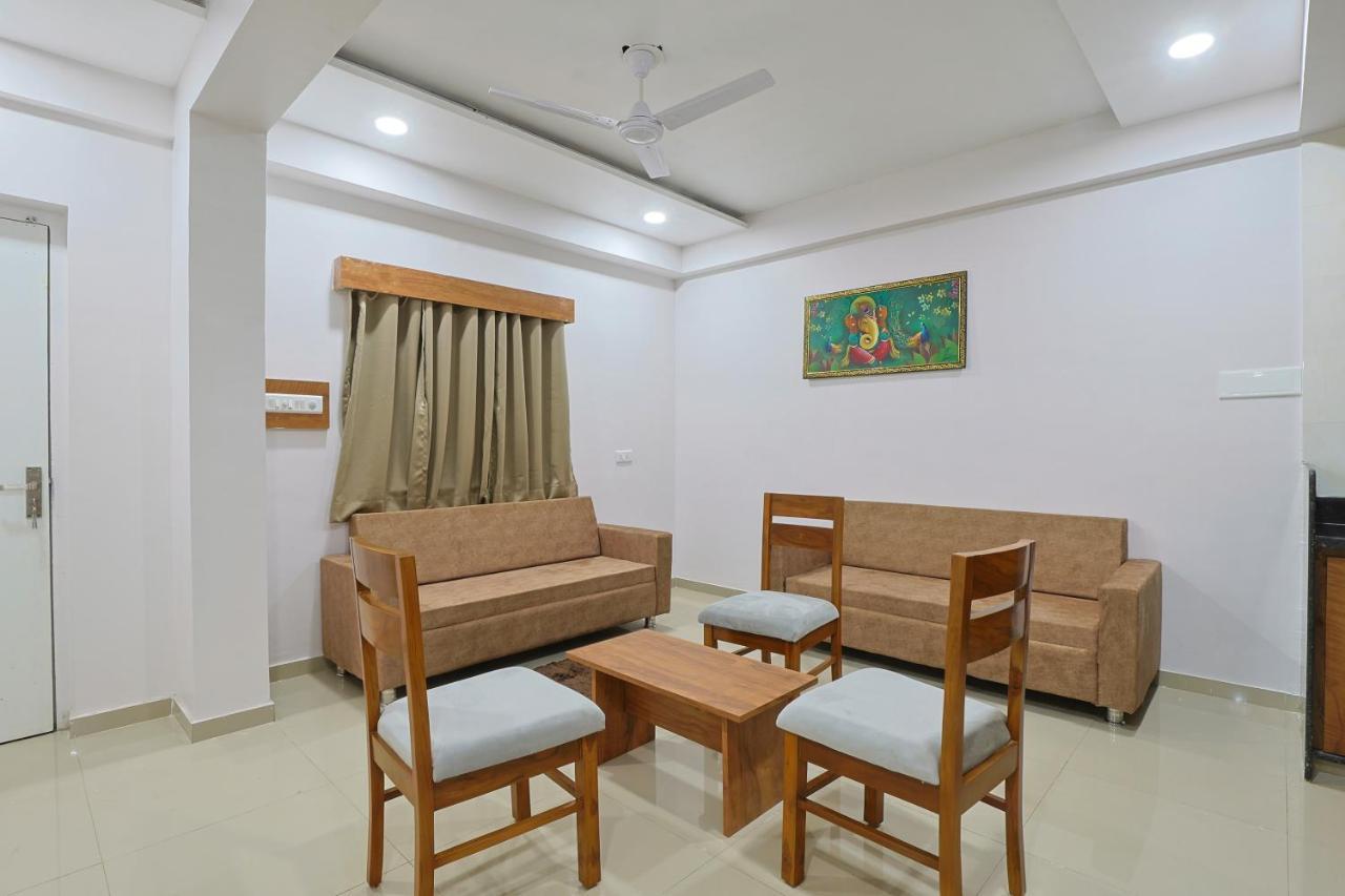 Hotel Monville Group ואדודרה מראה חיצוני תמונה